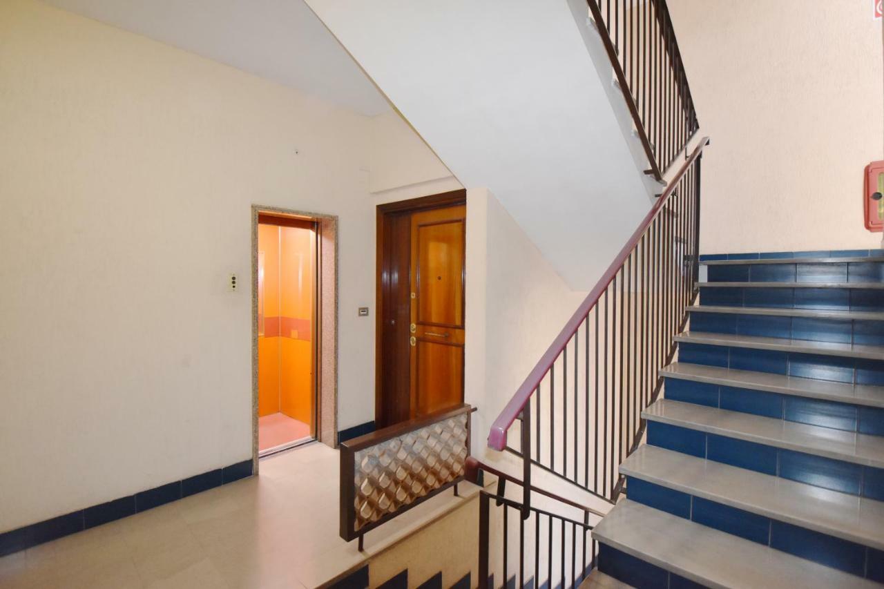 Nice And Warm Rooms Rome Exterior photo